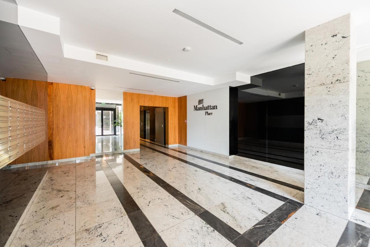 Sluzew Manhattan Place Apartment วอร์ซอ ภายนอก รูปภาพ