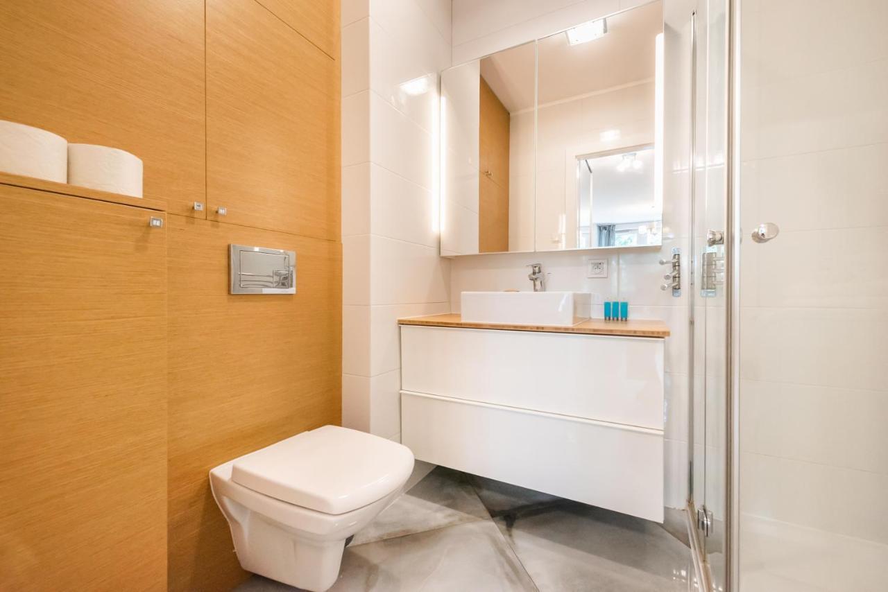 Sluzew Manhattan Place Apartment วอร์ซอ ภายนอก รูปภาพ
