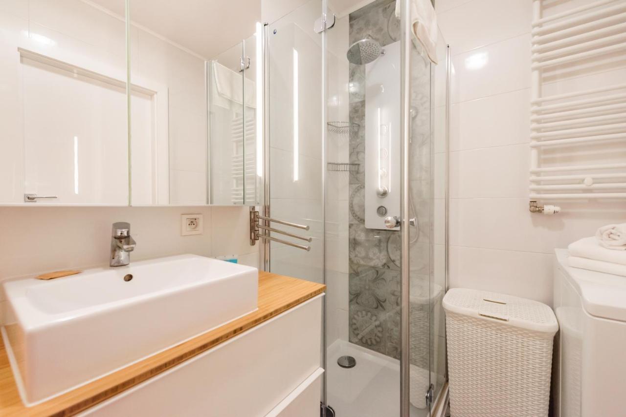 Sluzew Manhattan Place Apartment วอร์ซอ ภายนอก รูปภาพ